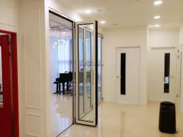 개별 연습실을 갖춘 프리미엄 피아노학원 인테리어